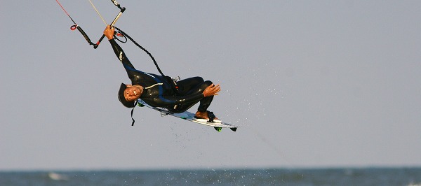 カイトボード、カイトサーフィン、クレイジーフライトラベルボードケース　150cm 新品未使用 ハングタイムカイトボード翼 - 全ての海事製品と水上スポーツメーカ－